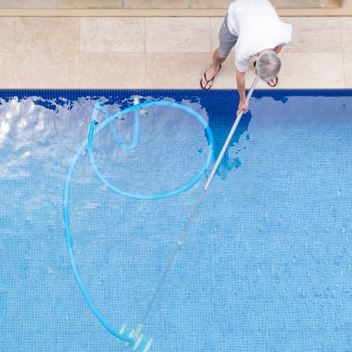 pool cleaning maintenance toorak