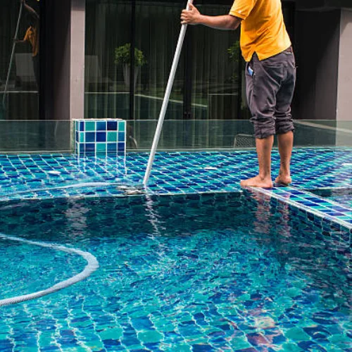 black rock pool cleaning