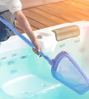 pool cleaning services beaumaris