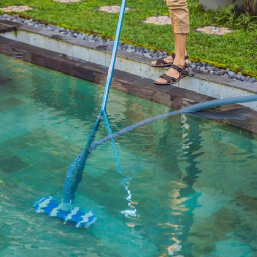 pool surface cleaning