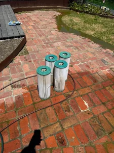 pool cleaning and maintenance