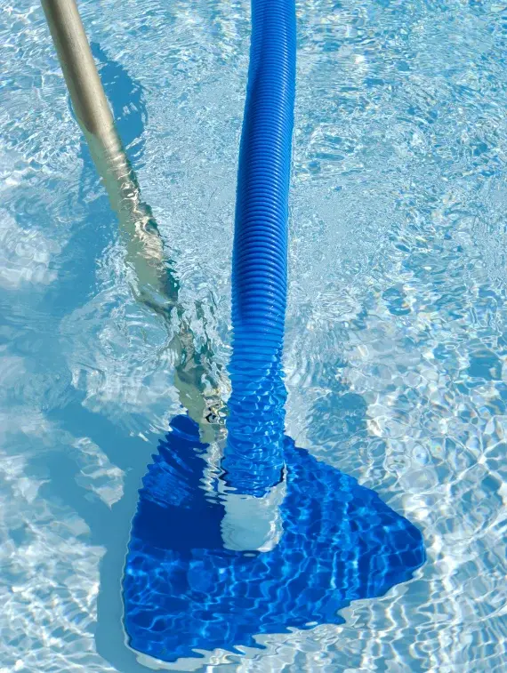 Local Pool Cleaning Maintenance Caulfield Junction