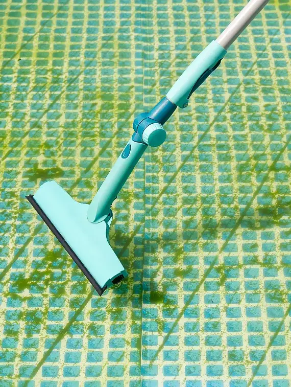 Local Pool Cleaning Services Caulfield North