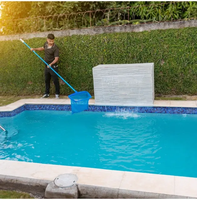 Commercial Pool Cleaning