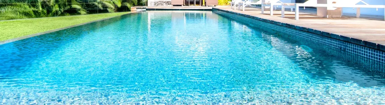 Pool Cleaning & Maintenance