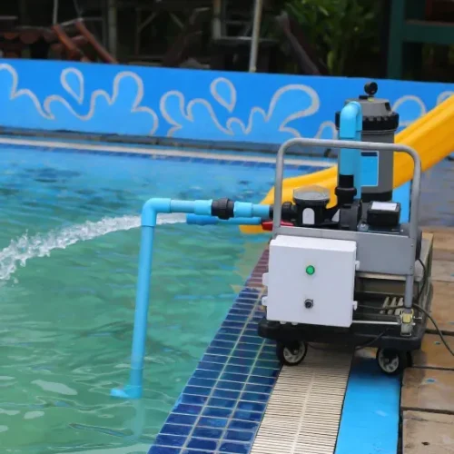 pool maintenance near Beaumaris